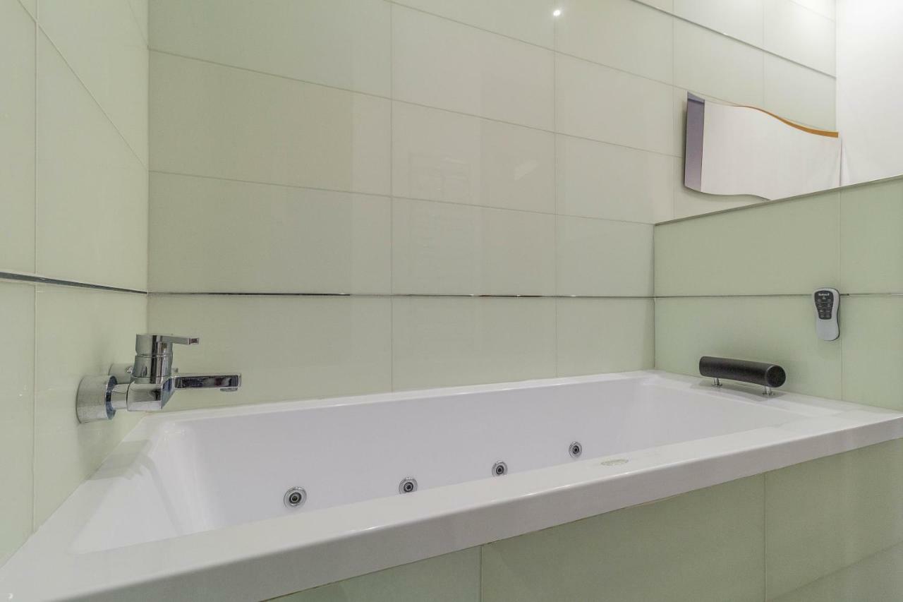 Vlvilla - Villa De Lujo En Valencia Con Piscina Privada Y Sala De Cine Burjassot Extérieur photo