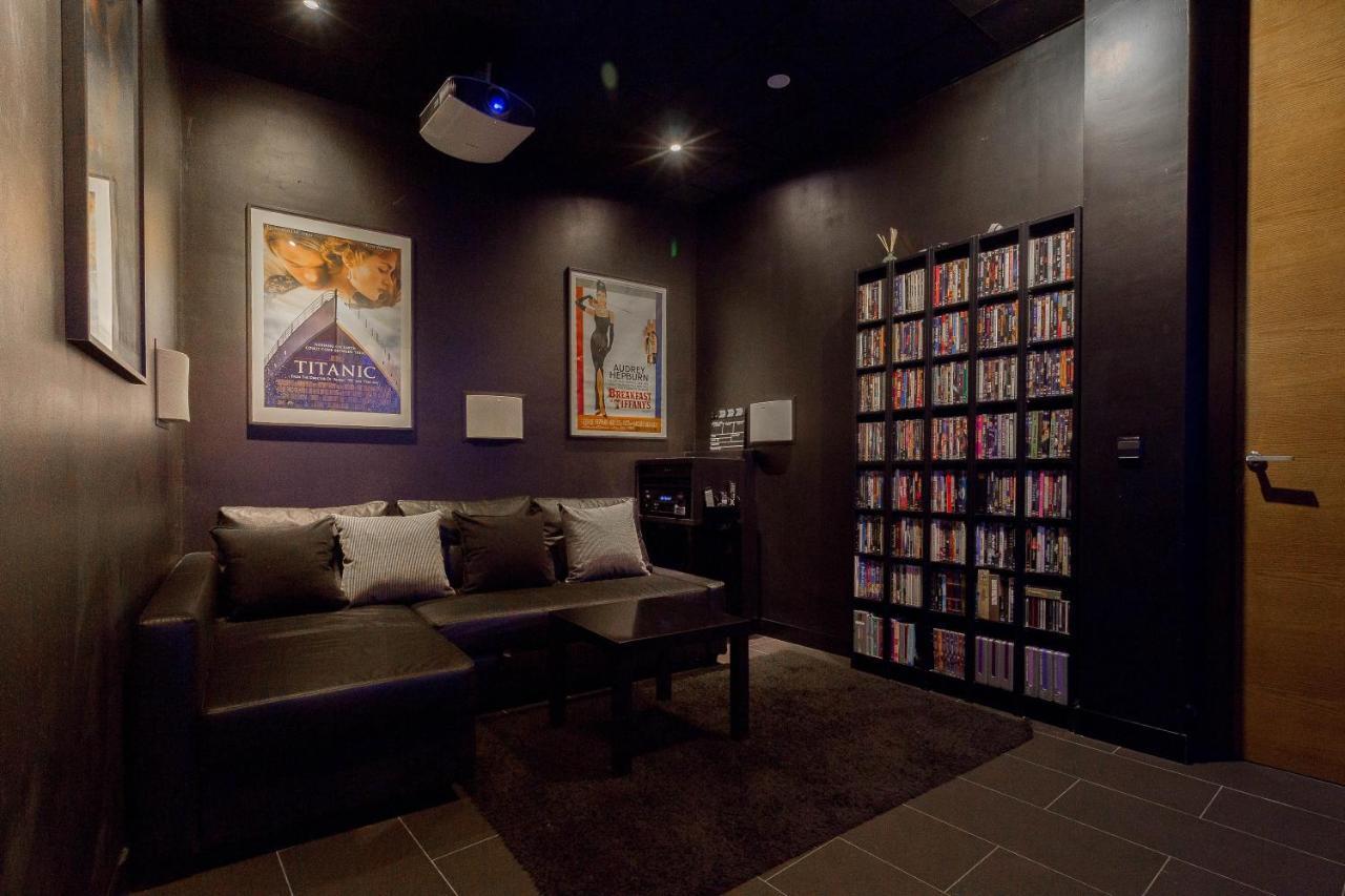 Vlvilla - Villa De Lujo En Valencia Con Piscina Privada Y Sala De Cine Burjassot Extérieur photo